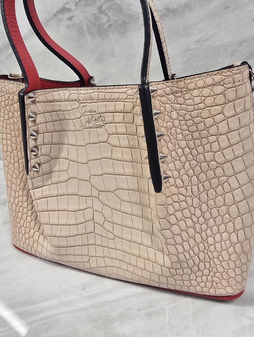 Christian Louboutin Cabarock Beige Croc-Embossed Tote with Red Trim - NWOT - Picture 4 of 10